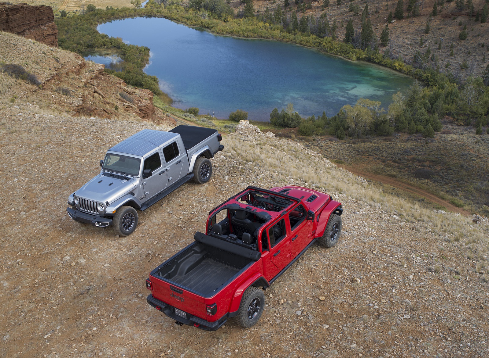 2020 Jeep Gladiator Rubicon and Gladiator Overland Wallpapers #74 of 125