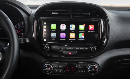 2020 Kia Soul GT-Line Central Console Wallpapers 450x275 (28)