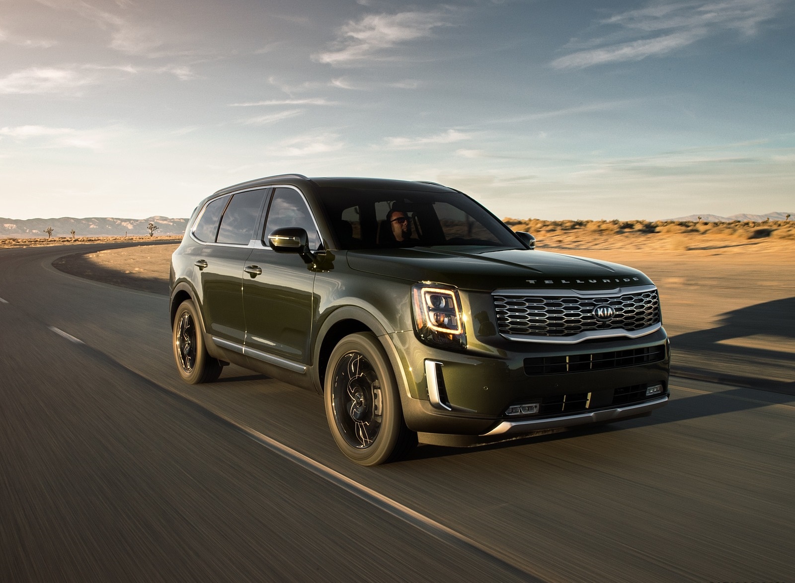 2020 Kia Telluride Front Three-Quarter Wallpapers (1)