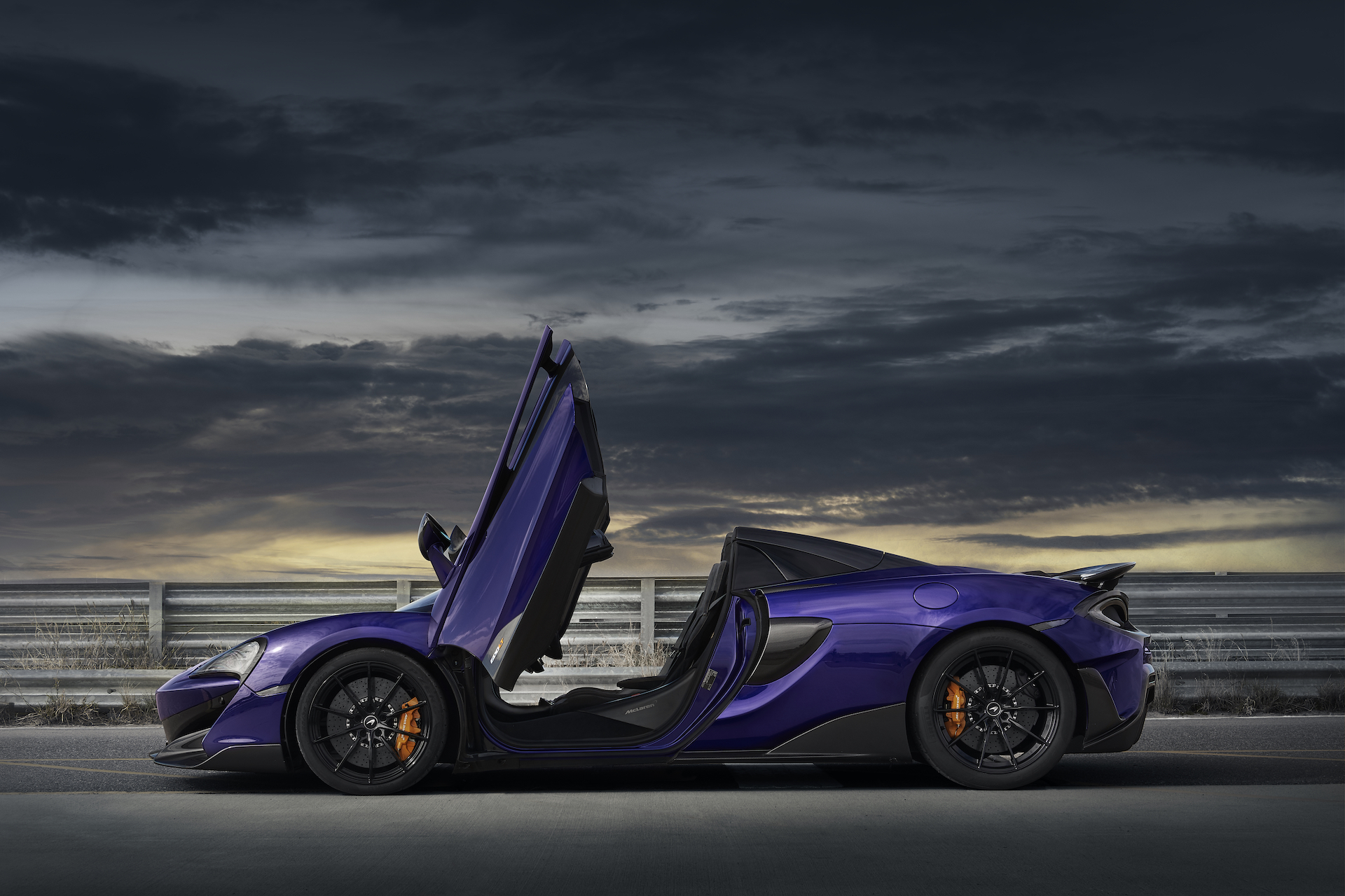 2020 McLaren 600LT Spider (Color: Lantana Purple) Side Wallpapers #23 of 99