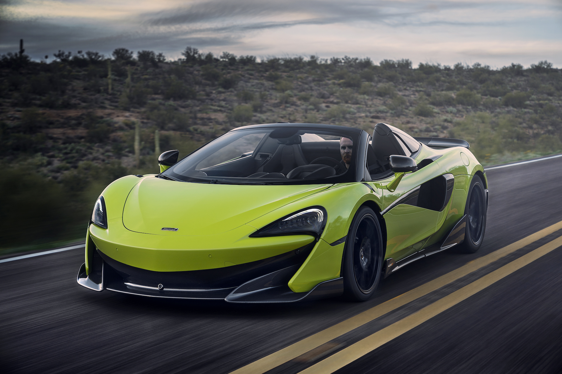 2020 McLaren 600LT Spider (Color: Lime Green) Front Three-Quarter Wallpapers #62 of 99