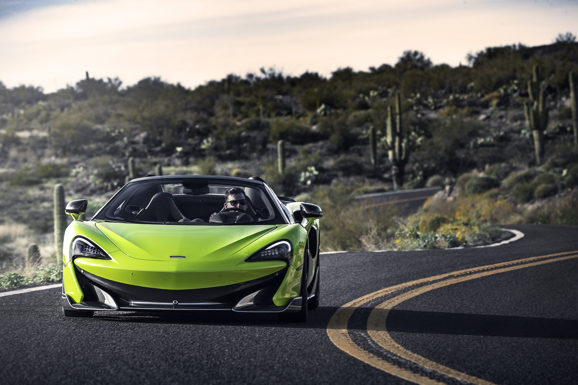 2020 McLaren 600LT Spider (Color: Lime Green) Front Wallpapers #69 of 99