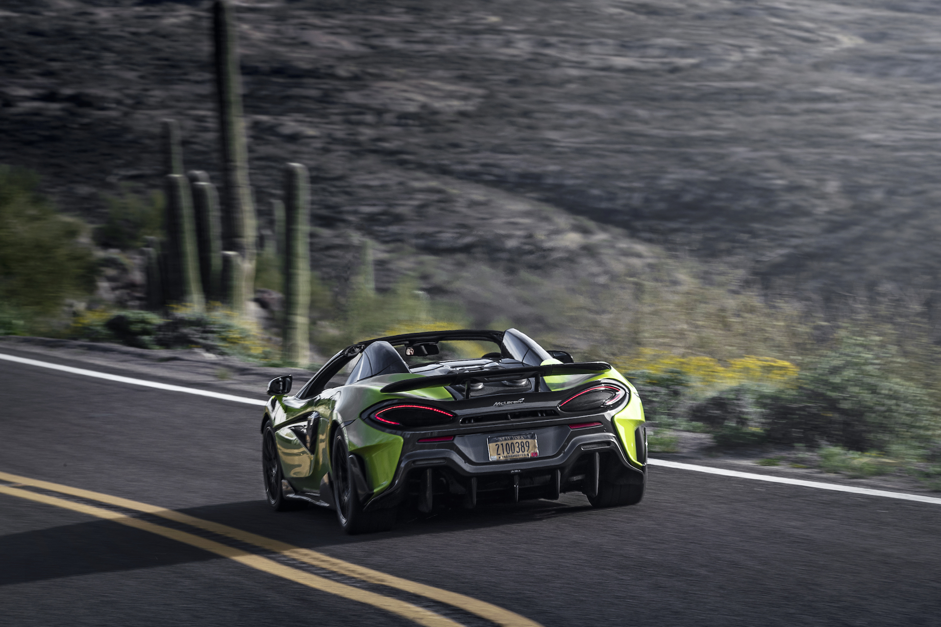 2020 McLaren 600LT Spider (Color: Lime Green) Rear Three-Quarter Wallpapers #64 of 99