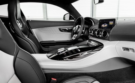2020 Mercedes-AMG GT (Color: Designo Diamond White Bright) Interior Wallpapers 450x275 (114)