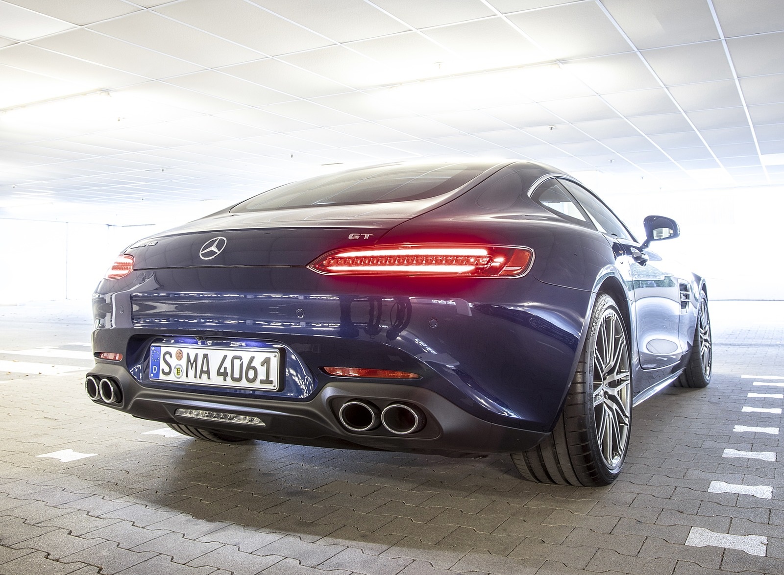 Mercedes Amg Gt Coupe Color Brilliant Blue Metallic Rear Three Quarter Wallpapers 78 Newcarcars
