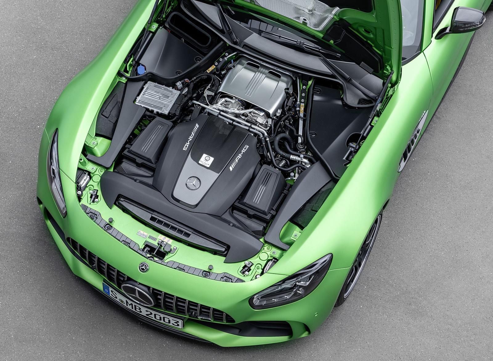 2020 Mercedes-AMG GT R (Color: Green Hell Magno) Engine Wallpapers #97 of 136