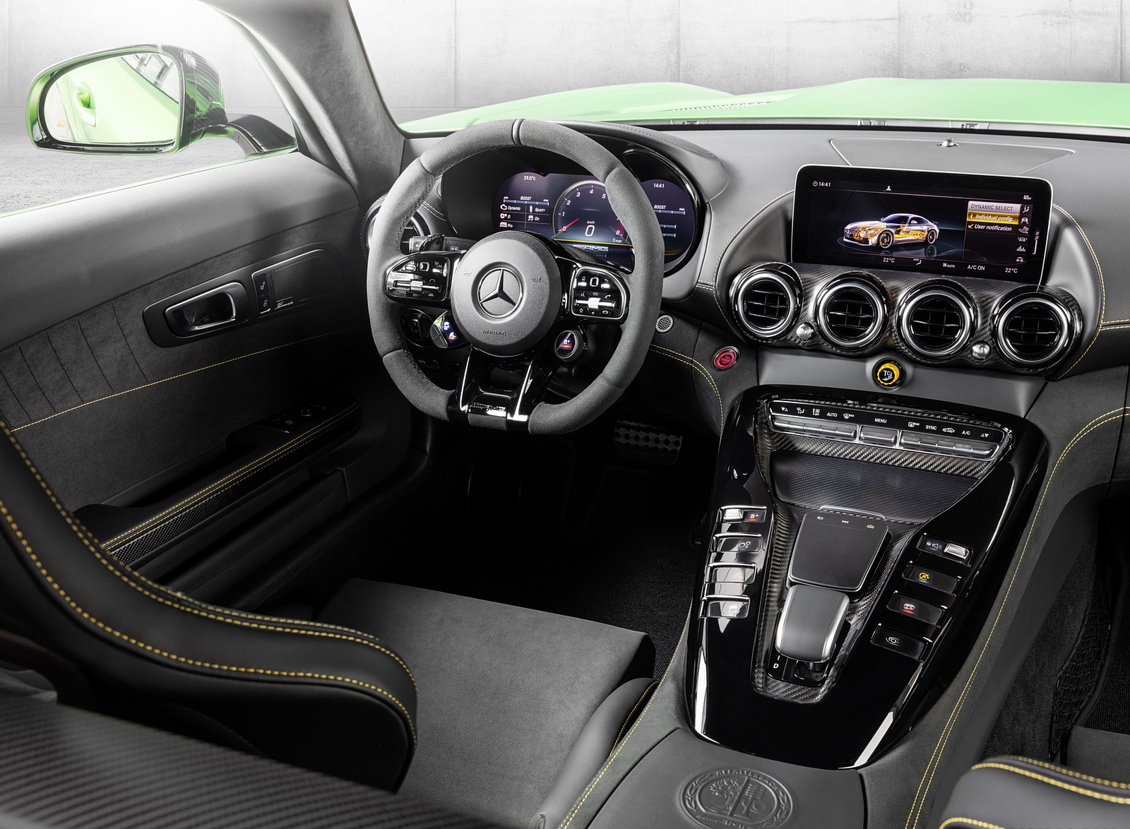 2020 Mercedes-AMG GT R (Color: Green Hell Magno) Interior Cockpit Wallpapers #99 of 136