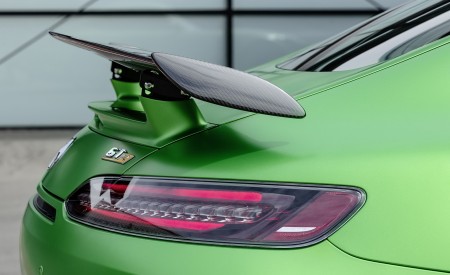 2020 Mercedes-AMG GT R (Color: Green Hell Magno) Spoiler Wallpapers 450x275 (95)