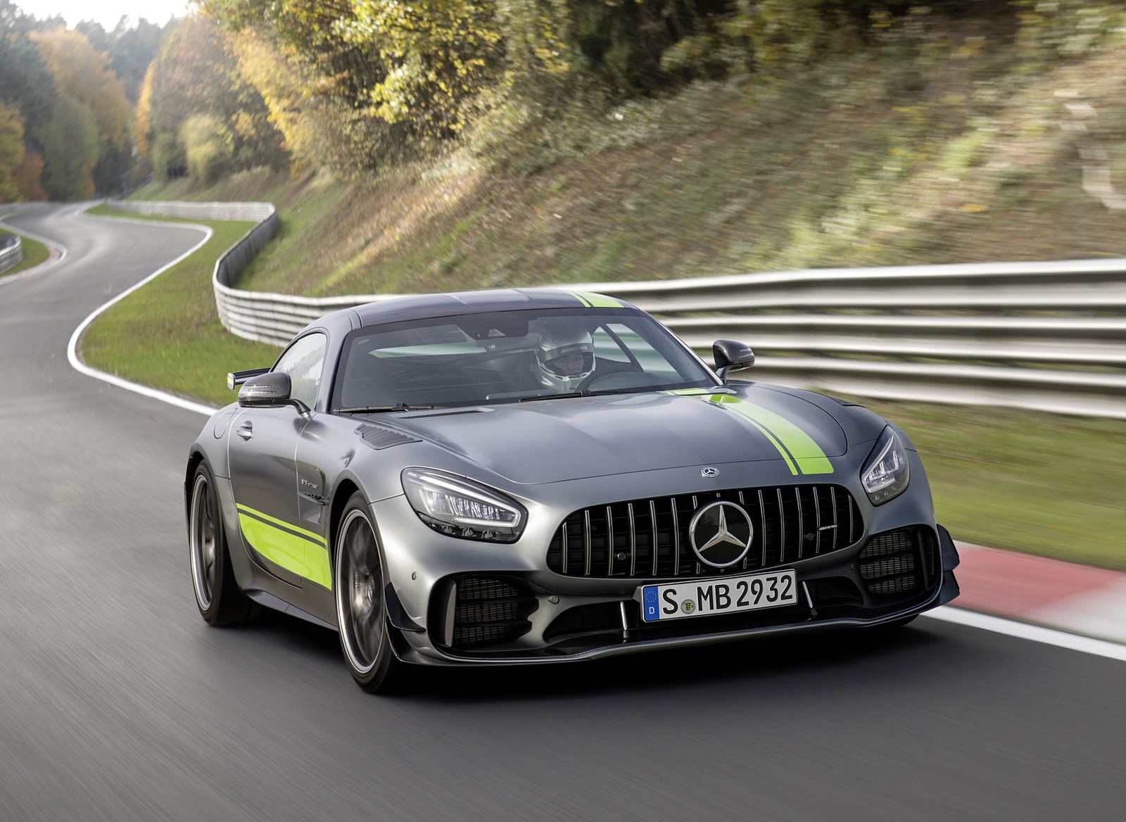 2020 Mercedes-AMG GT R Pro (Color: Selenite Grey Magno) Front Wallpapers #30 of 47
