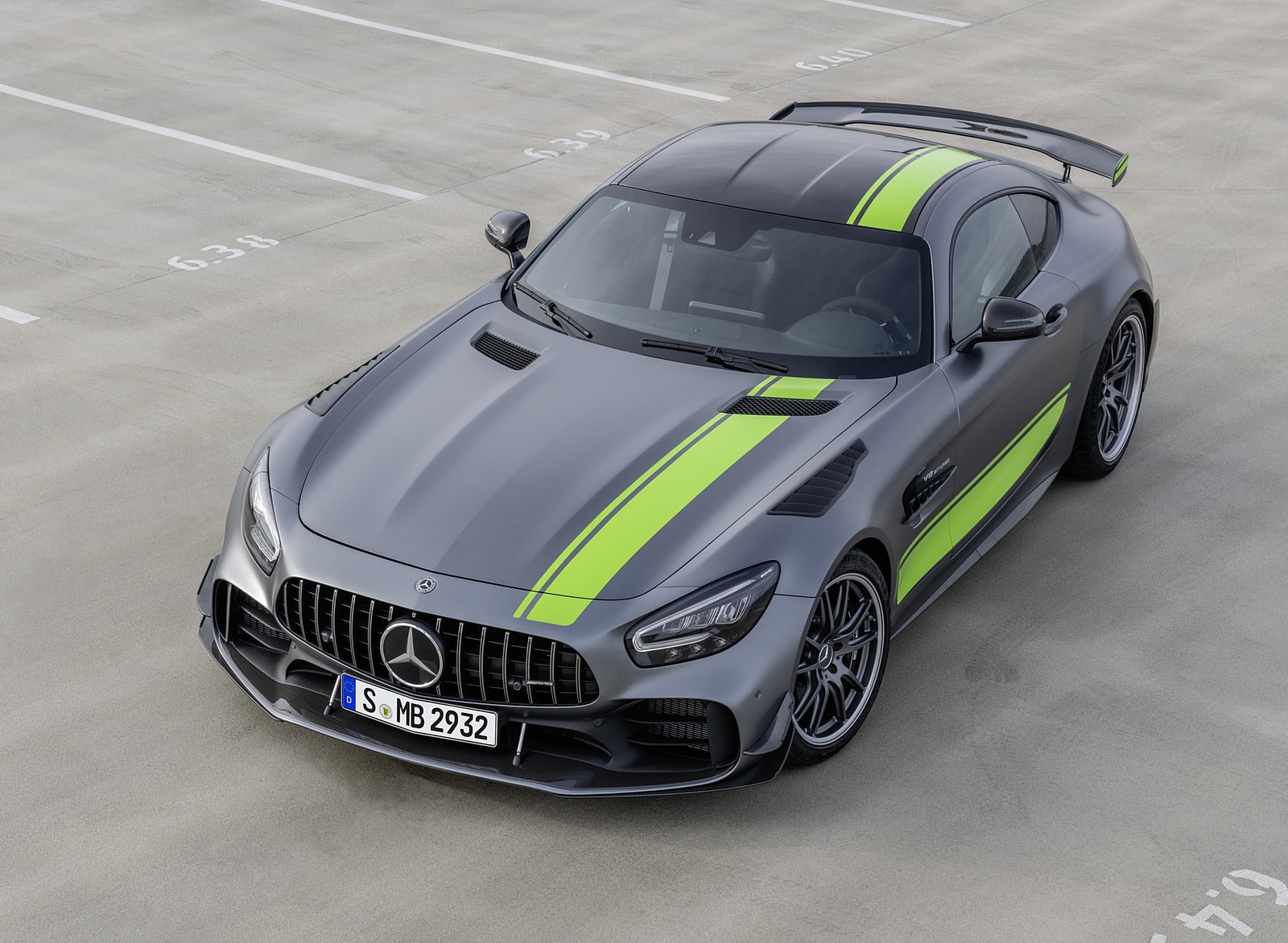 Mercedes Amg Gtr Wallpaper Hd