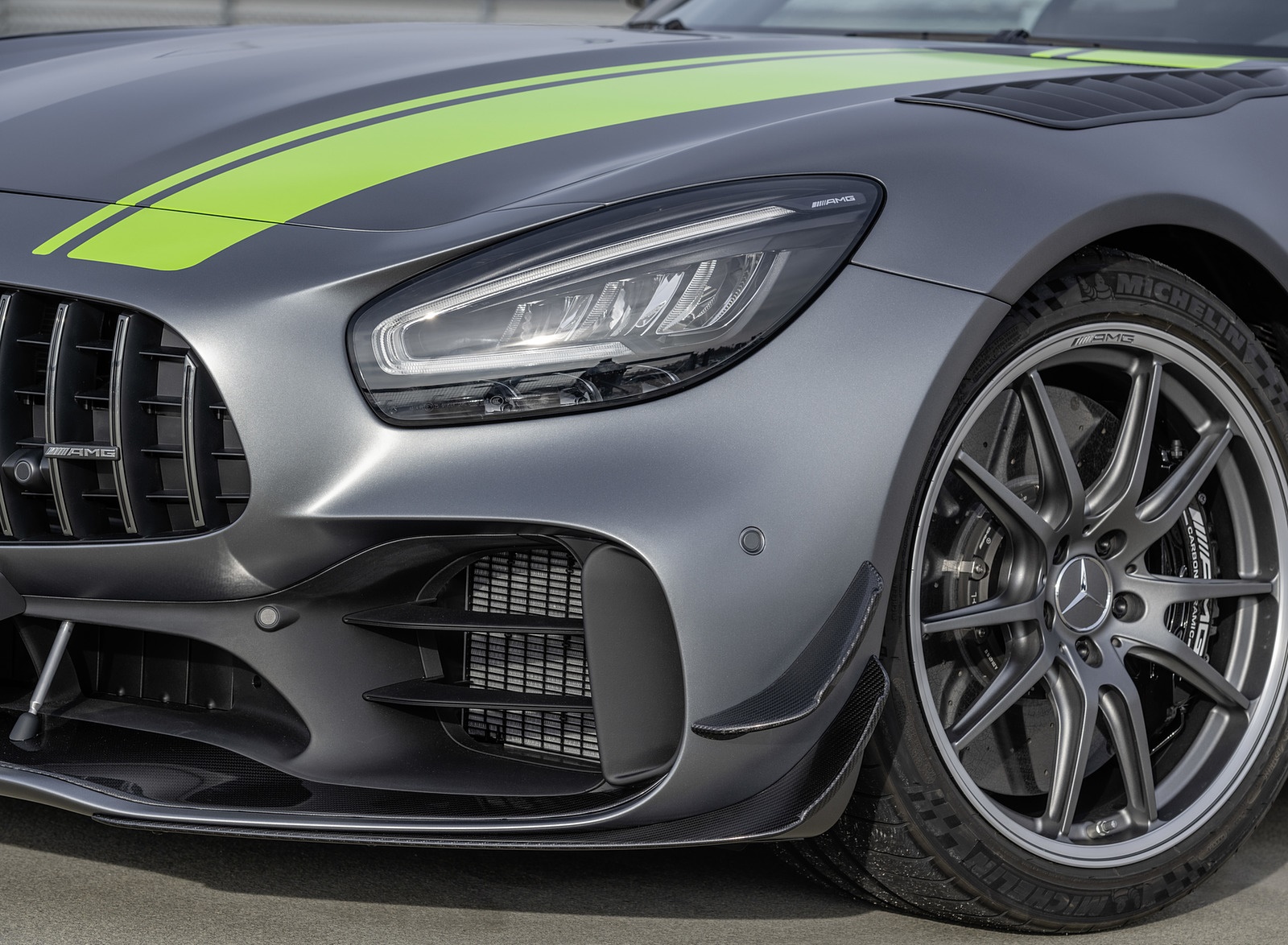 2020 Mercedes-AMG GT R Pro (Color: Selenite Grey Magno) Headlight Wallpapers #41 of 47