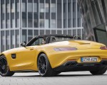 2020 Mercedes-AMG GT S Roadster (Color: AMG Solarbeam) Rear Three-Quarter Wallpapers 150x120 (52)