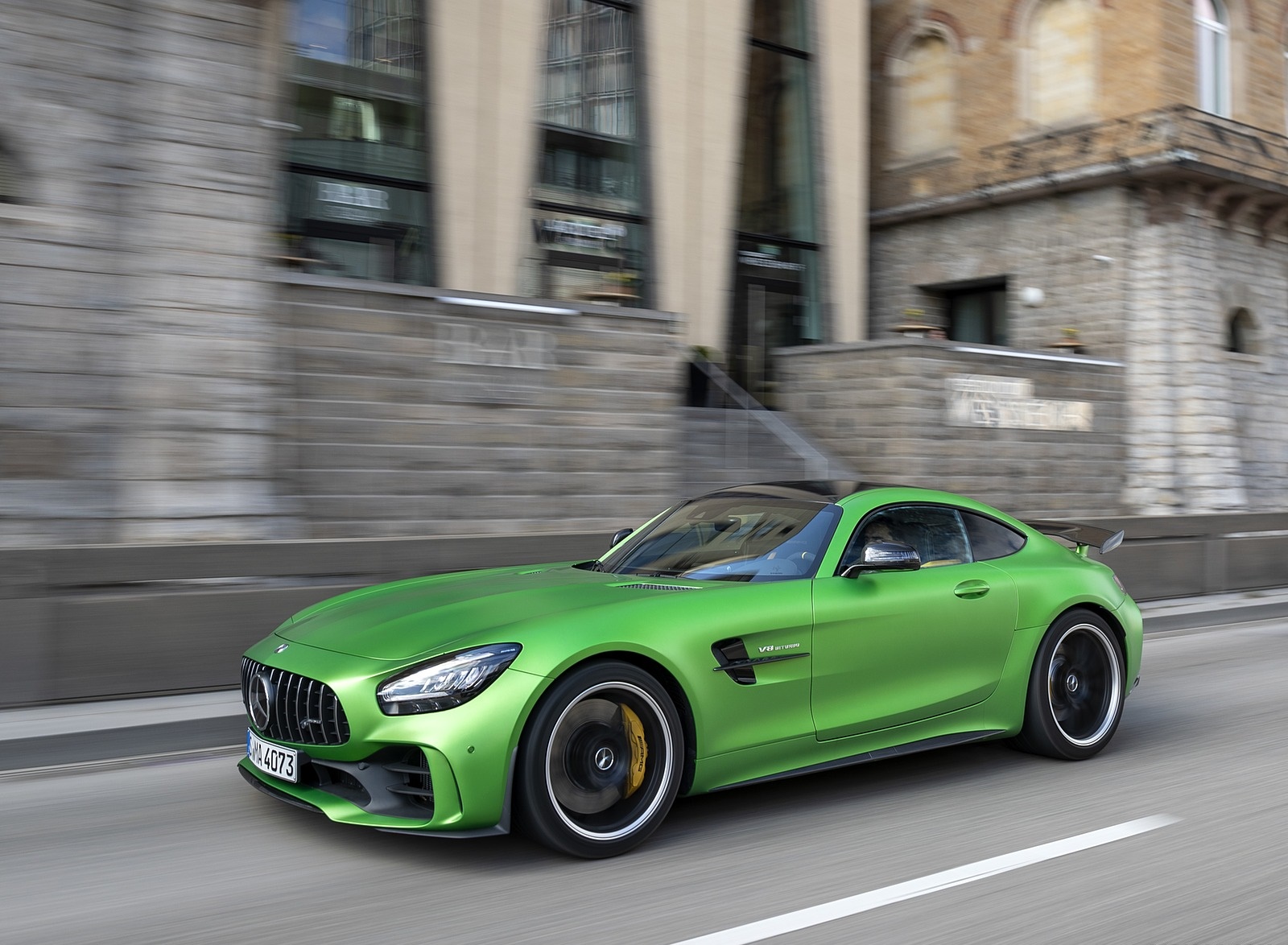 2020 Mercedes-AMG R Coupe (Color: Green Hell Magno) Front Three-Quarter Wallpapers #17 of 136