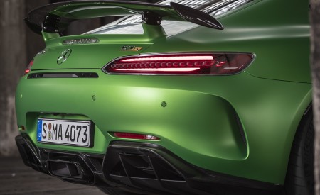 2020 Mercedes-AMG R Coupe (Color: Green Hell Magno) Tail Light Wallpapers 450x275 (30)