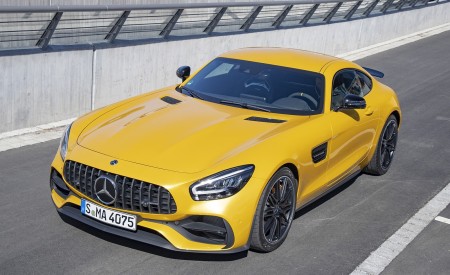 2020 Mercedes-AMG S Coupe (Color: AMG Solarbeam) Front Three-Quarter Wallpapers 450x275 (1)