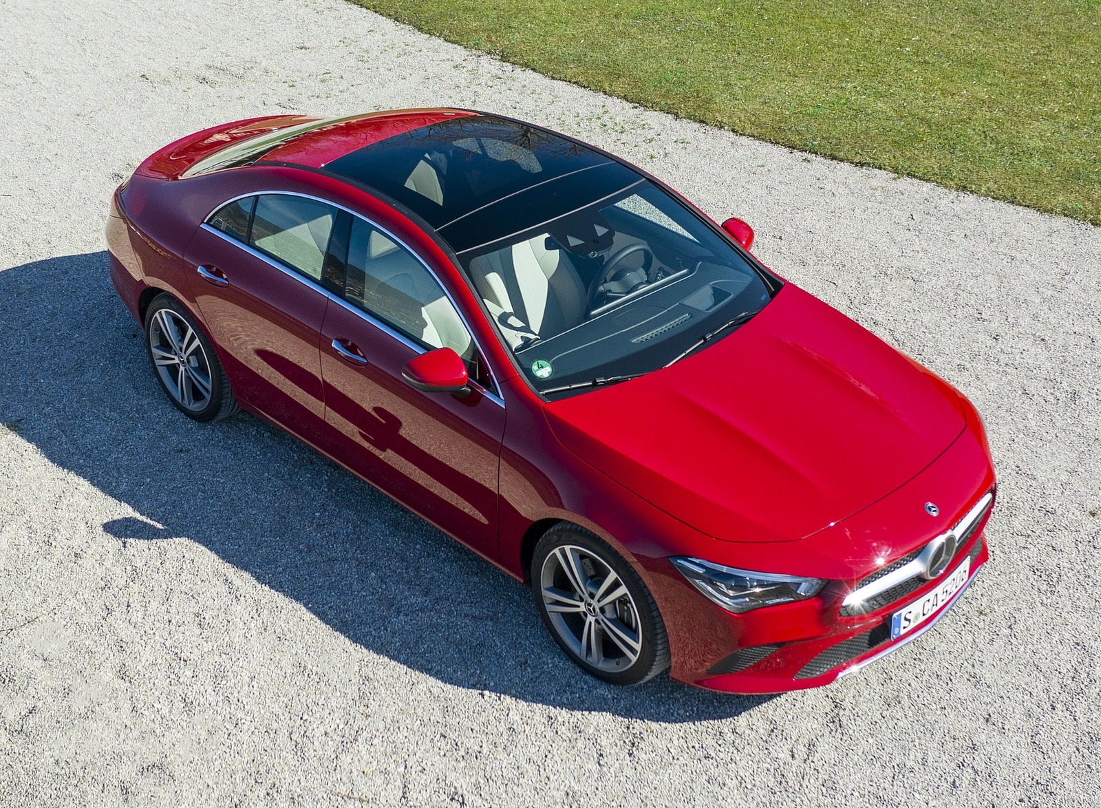 2020 Mercedes-Benz CLA 200 Coupe (Color: Jupiter Red) Top Wallpapers #34 of 133