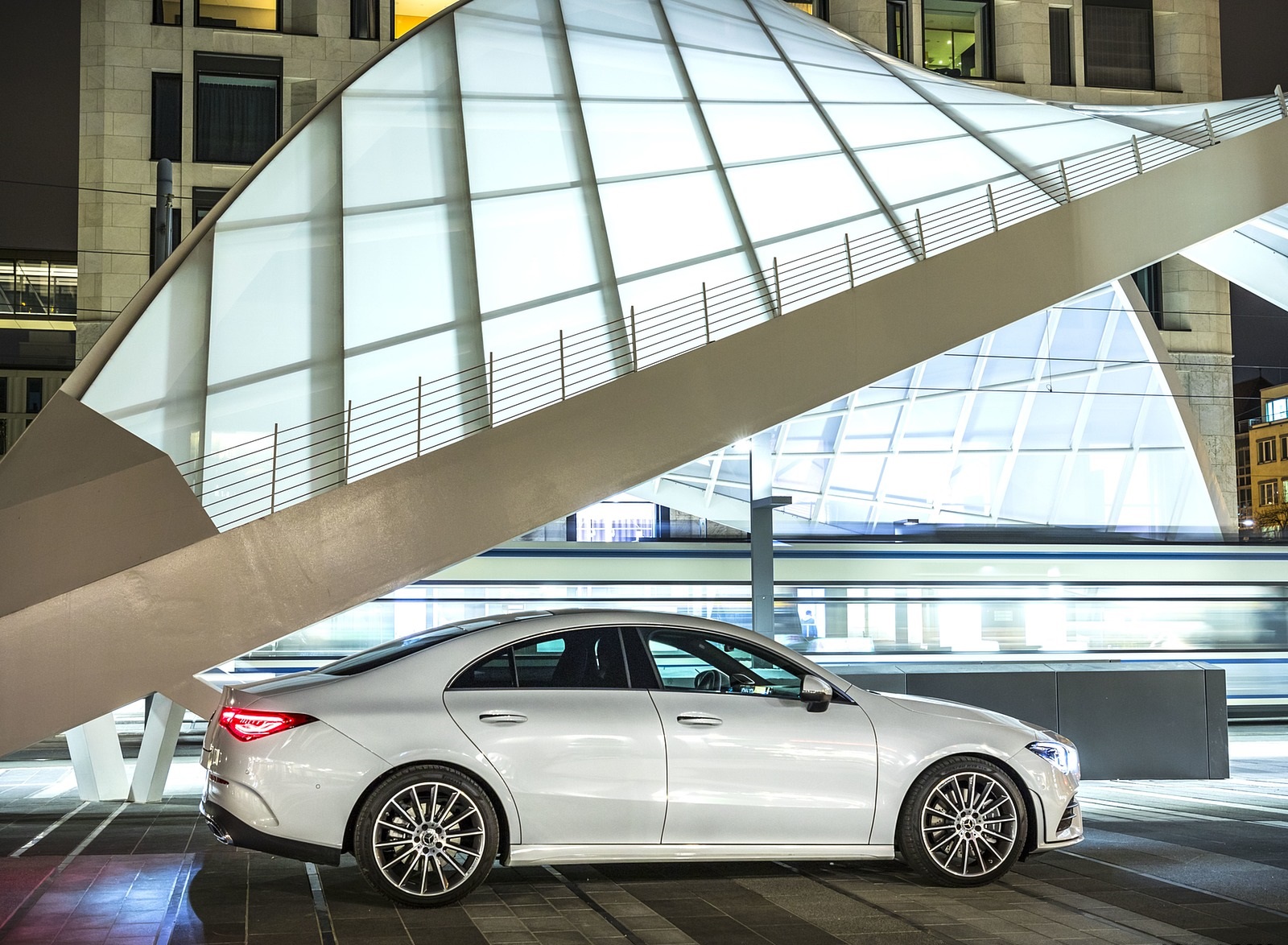 2020 Mercedes-Benz CLA 220 d Coupe AMG Line (Color: Digital White Metallic) Side Wallpapers #50 of 133