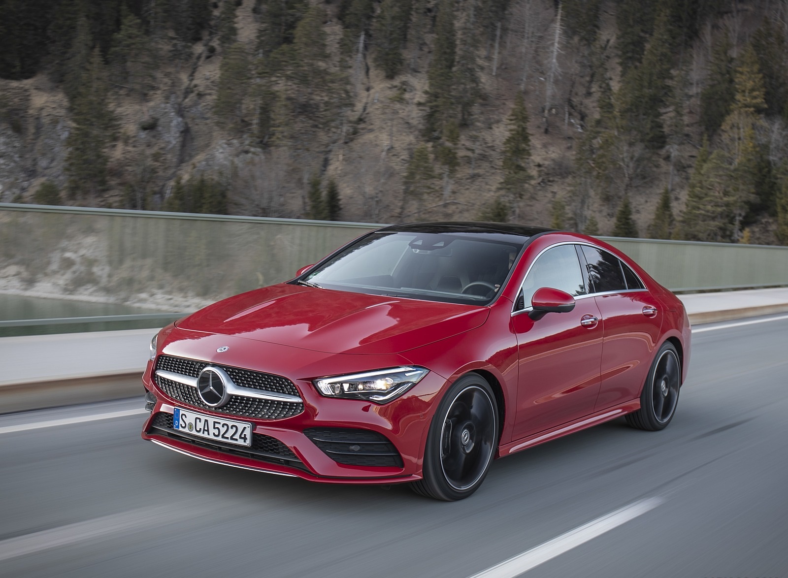 2020 Mercedes-Benz CLA 250 4MATIC Coupe AMG Line (Color: Jupiter Red) Front Three-Quarter Wallpapers (1)