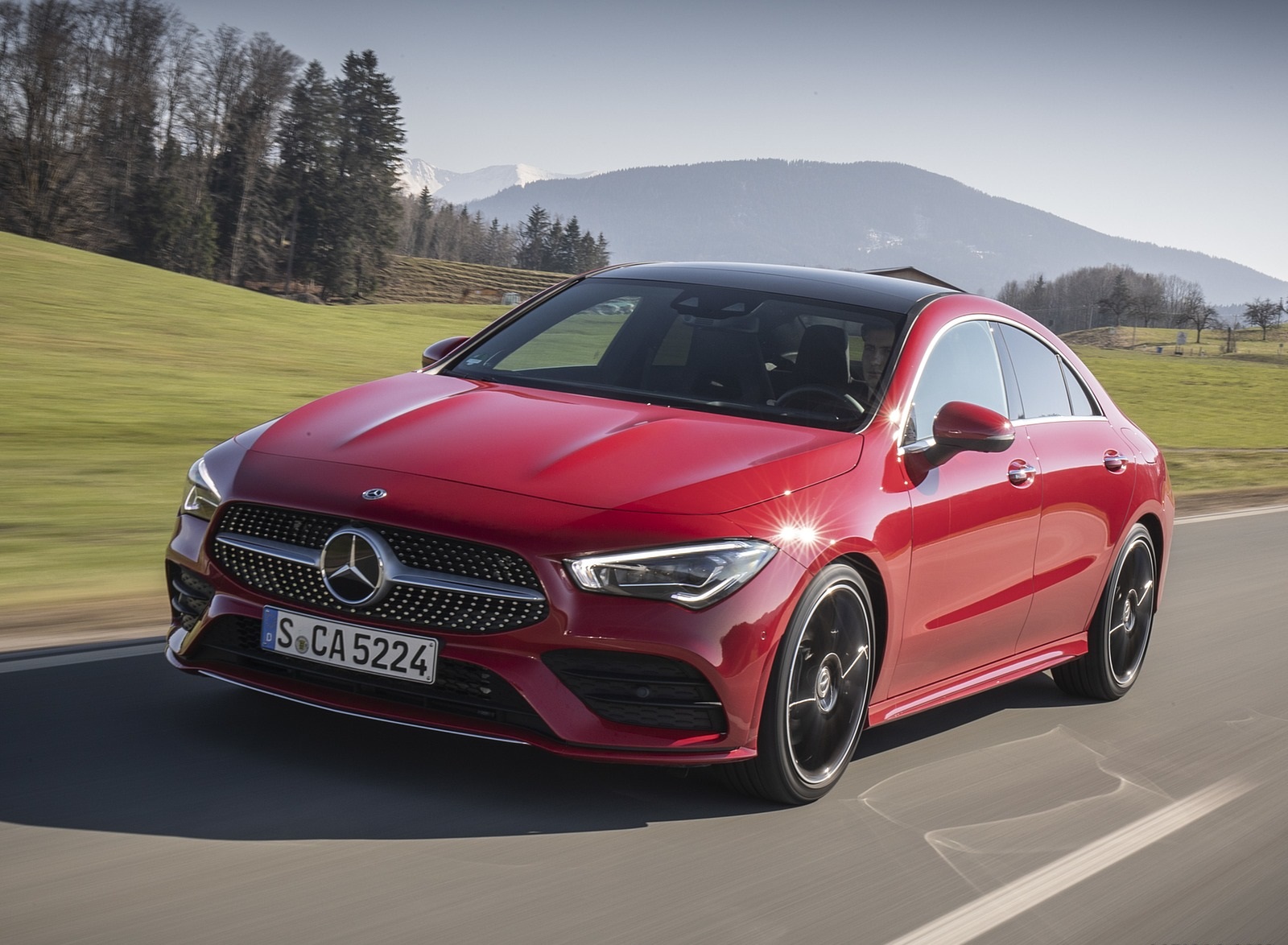 2020 Mercedes-Benz CLA 250 4MATIC Coupe AMG Line (Color: Jupiter Red) Front Three-Quarter Wallpapers #3 of 133