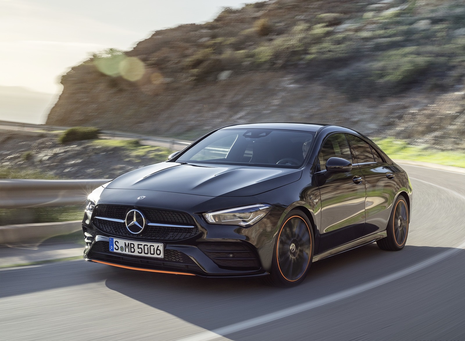 2020 Mercedes-Benz CLA 250 Coupe Edition Orange Art AMG Line (Color: Cosmos Black) Front Three-Quarter Wallpapers #86 of 133