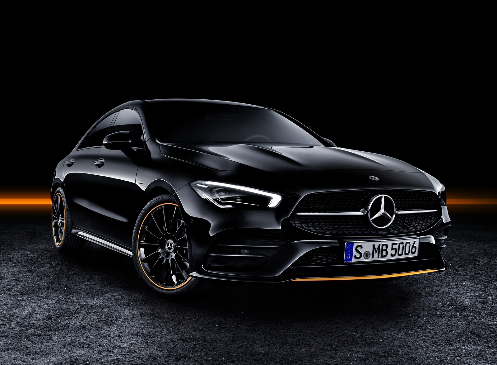 2020 Mercedes-Benz CLA 250 Coupe Edition Orange Art AMG Line (Color: Cosmos Black) Front Three-Quarter Wallpapers #112 of 133