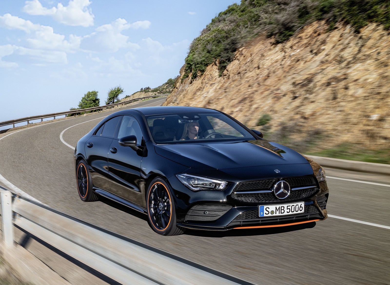 2020 Mercedes-Benz CLA 250 Coupe Edition Orange Art AMG Line (Color: Cosmos Black) Front Three-Quarter Wallpapers #91 of 133