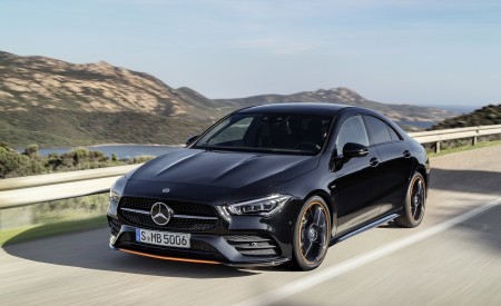 2020 Mercedes-Benz CLA 250 Coupe Edition Orange Art AMG Line (Color: Cosmos Black) Front Three-Quarter Wallpapers 450x275 (87)