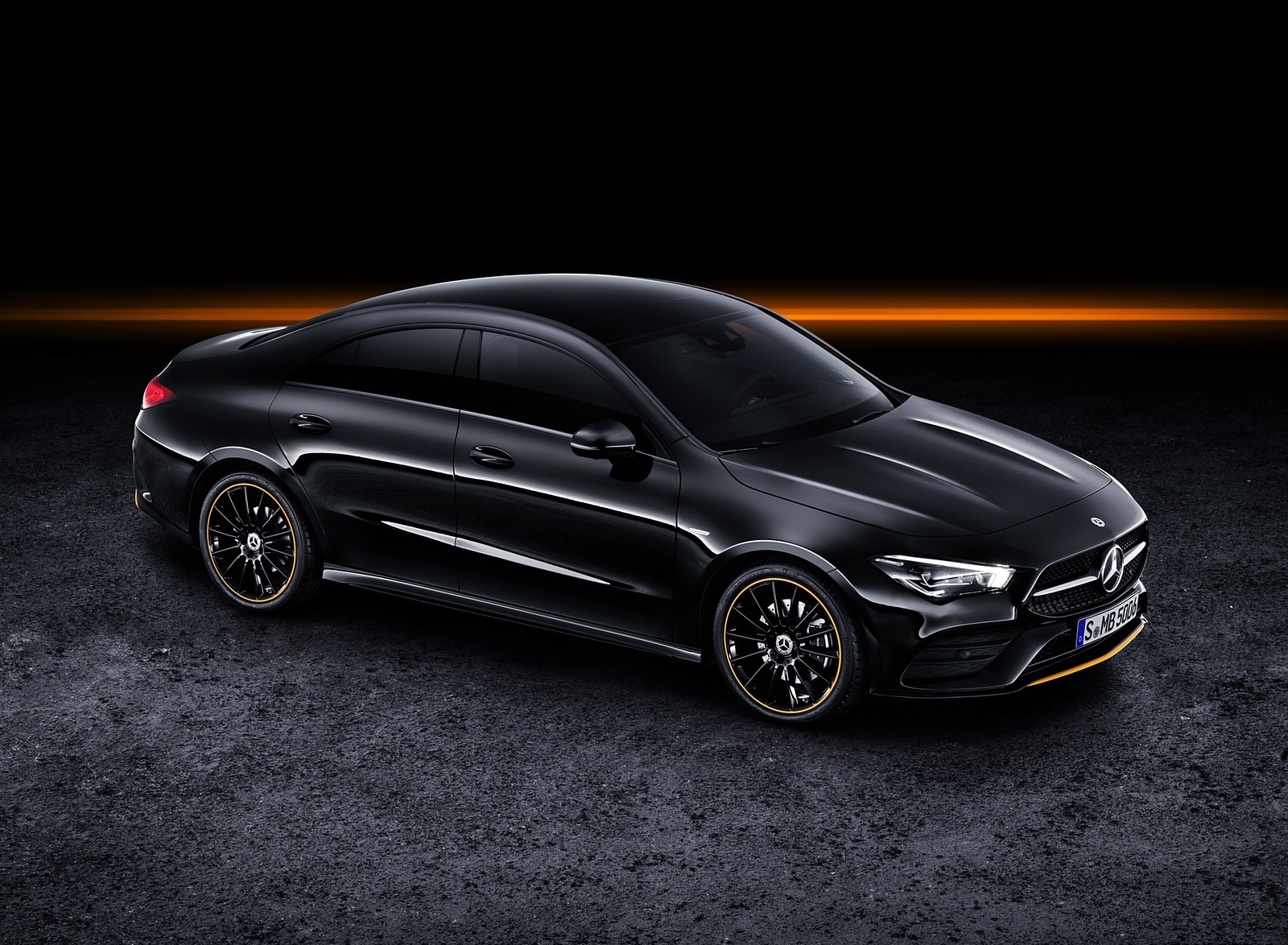 2020 Mercedes-Benz CLA 250 Coupe Edition Orange Art AMG Line (Color: Cosmos Black) Front Three-Quarter Wallpapers #111 of 133