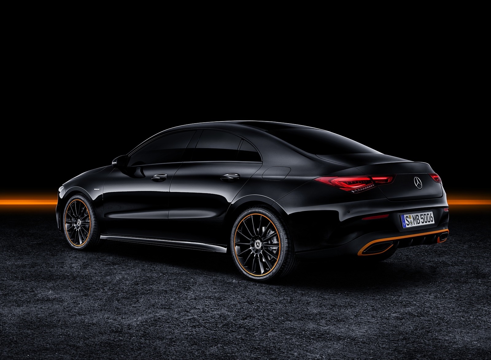 2020 Mercedes-Benz CLA 250 Coupe Edition Orange Art AMG Line (Color: Cosmos Black) Rear Three-Quarter Wallpapers #114 of 133
