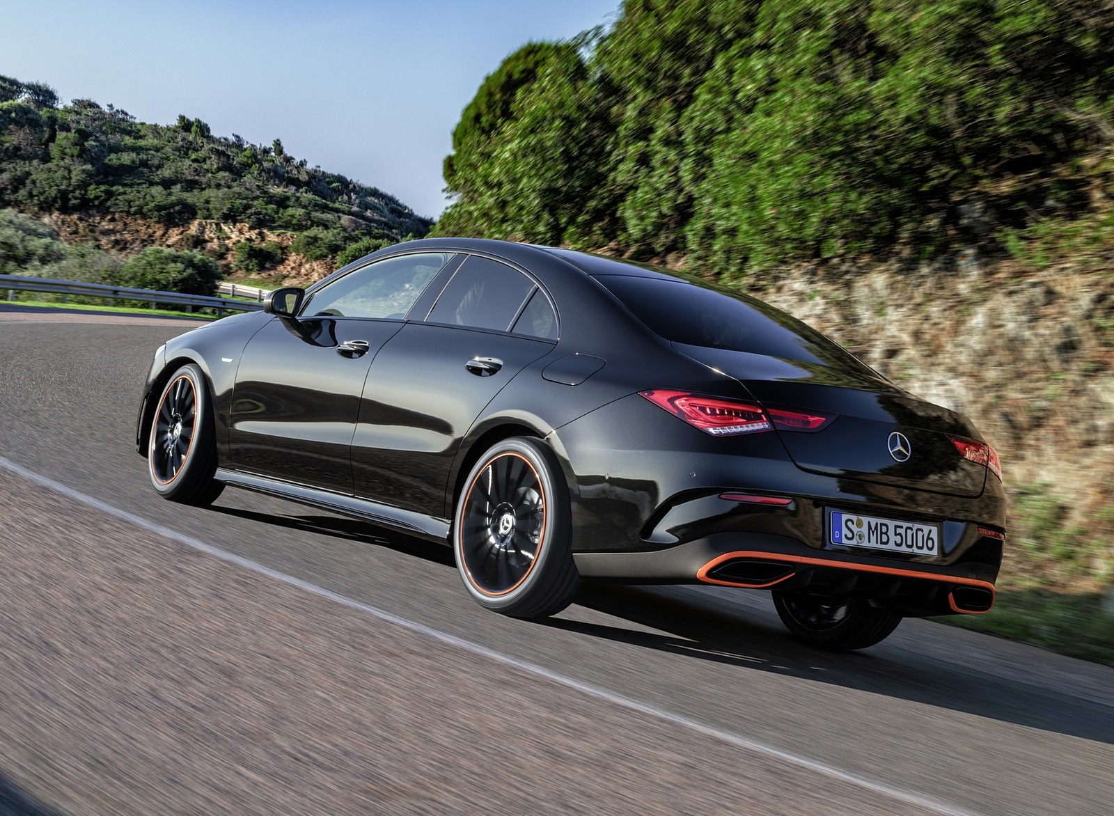 2020 Mercedes-Benz CLA 250 Coupe Edition Orange Art AMG Line (Color: Cosmos Black) Rear Three-Quarter Wallpapers #106 of 133