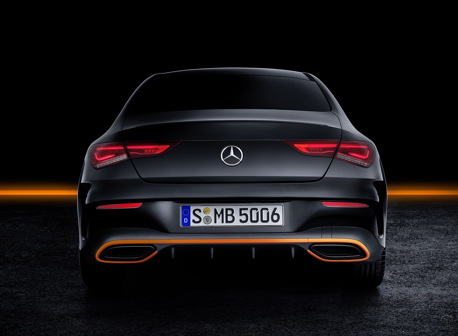 2020 Mercedes-Benz CLA 250 Coupe Edition Orange Art AMG Line (Color: Cosmos Black) Rear Wallpapers #117 of 133
