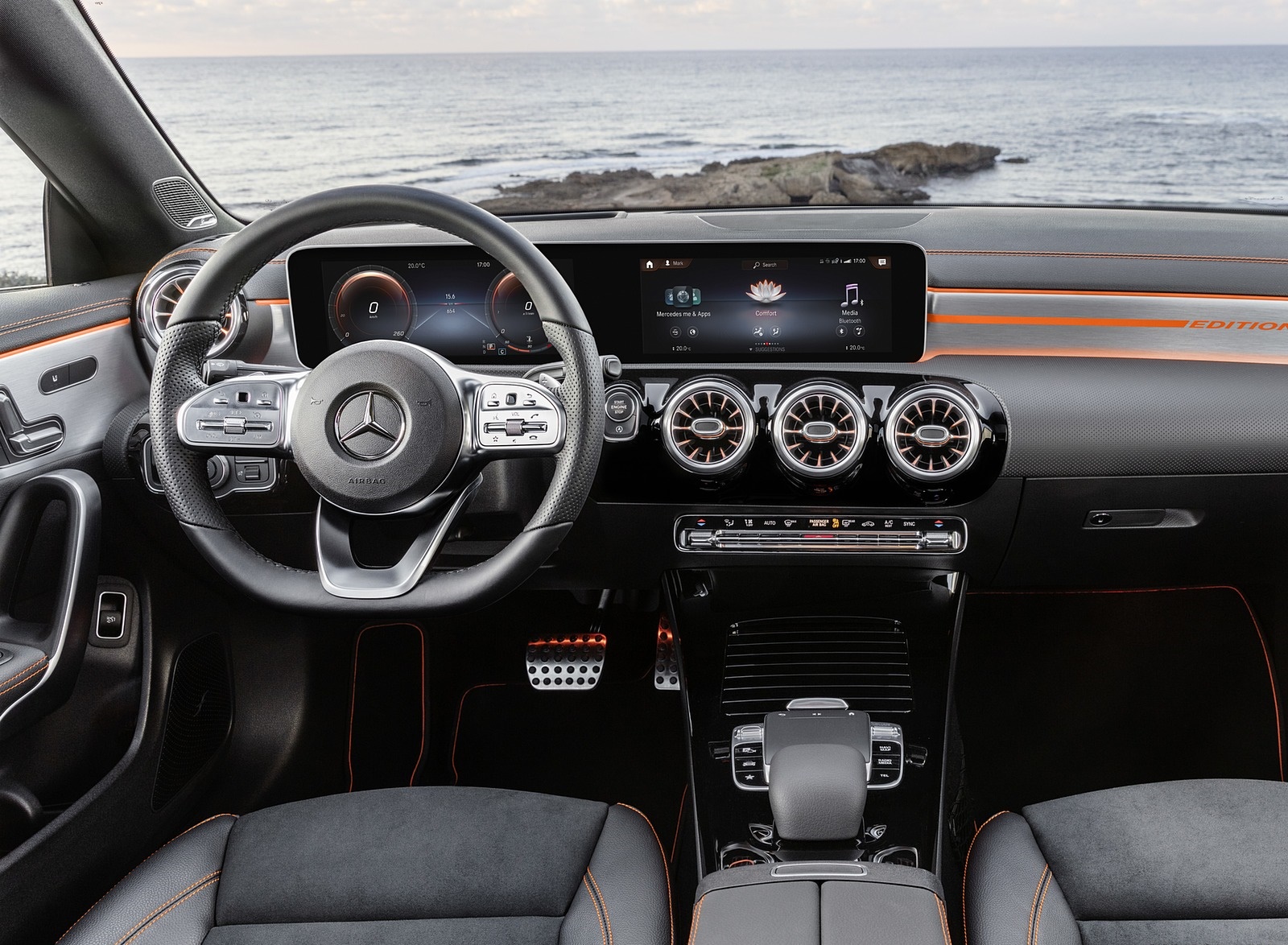2020 Mercedes-Benz CLA 250 Coupe Edition Orange Art Interior Cockpit Wallpapers #127 of 133