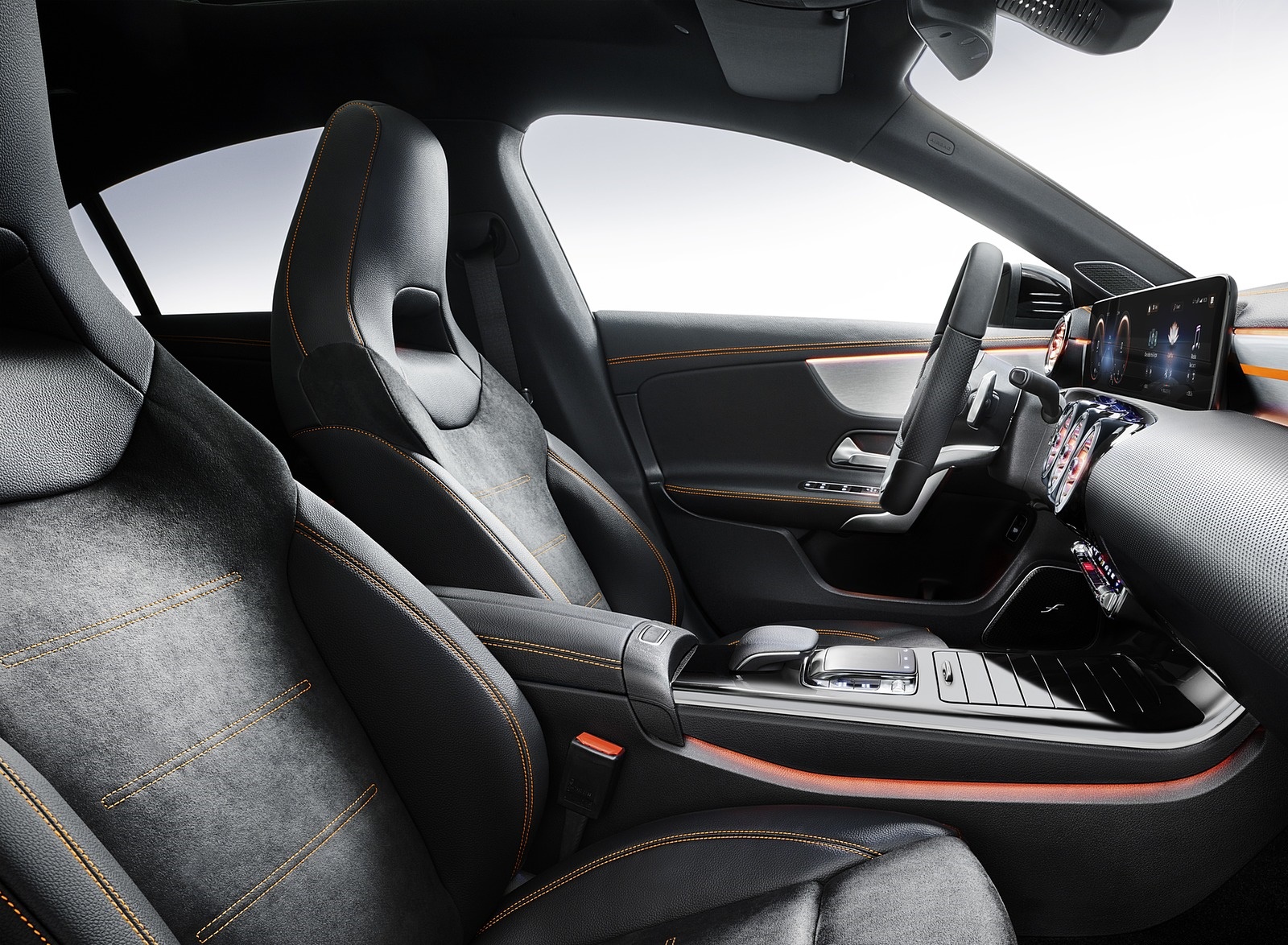 2020 Mercedes-Benz CLA 250 Coupe Edition Orange Art Interior Seats Wallpapers #121 of 133
