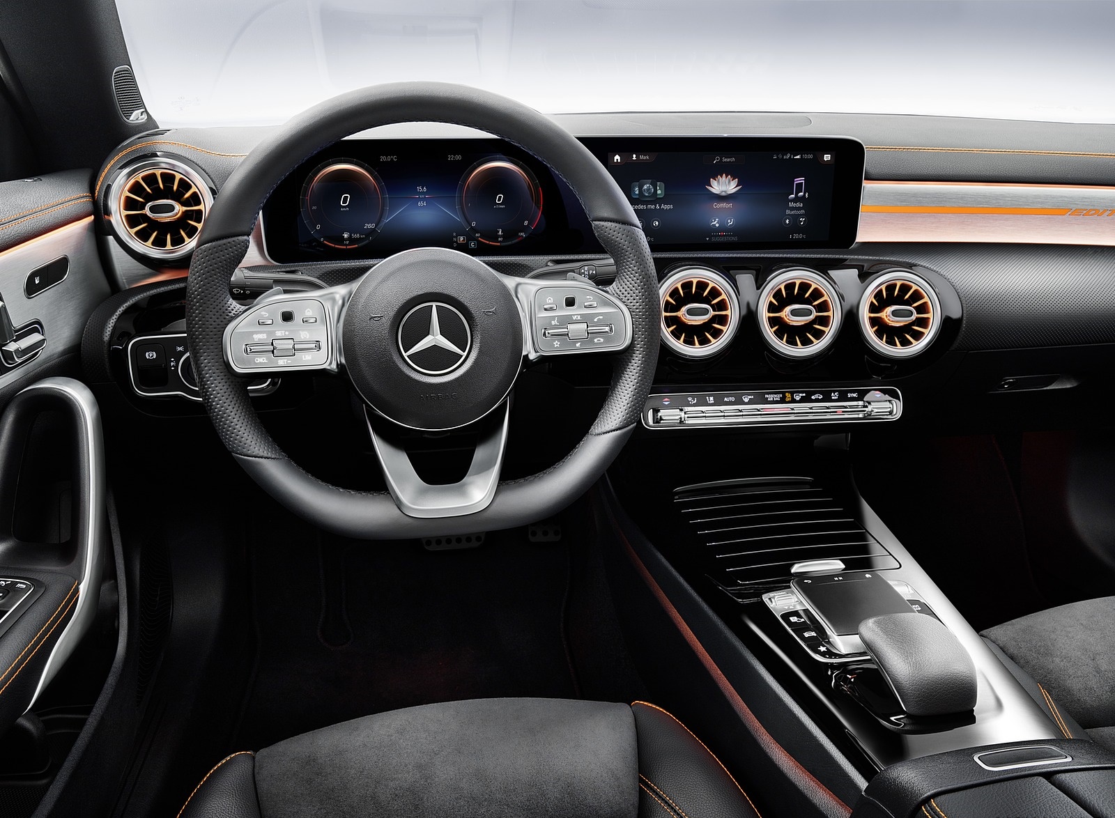 2020 Mercedes-Benz CLA 250 Coupe Edition Orange Art Interior Wallpapers #128 of 133