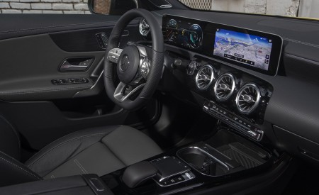 2020 Mercedes-Benz CLA 250 Coupe (US-Spec) Interior Wallpapers 450x275 (80)
