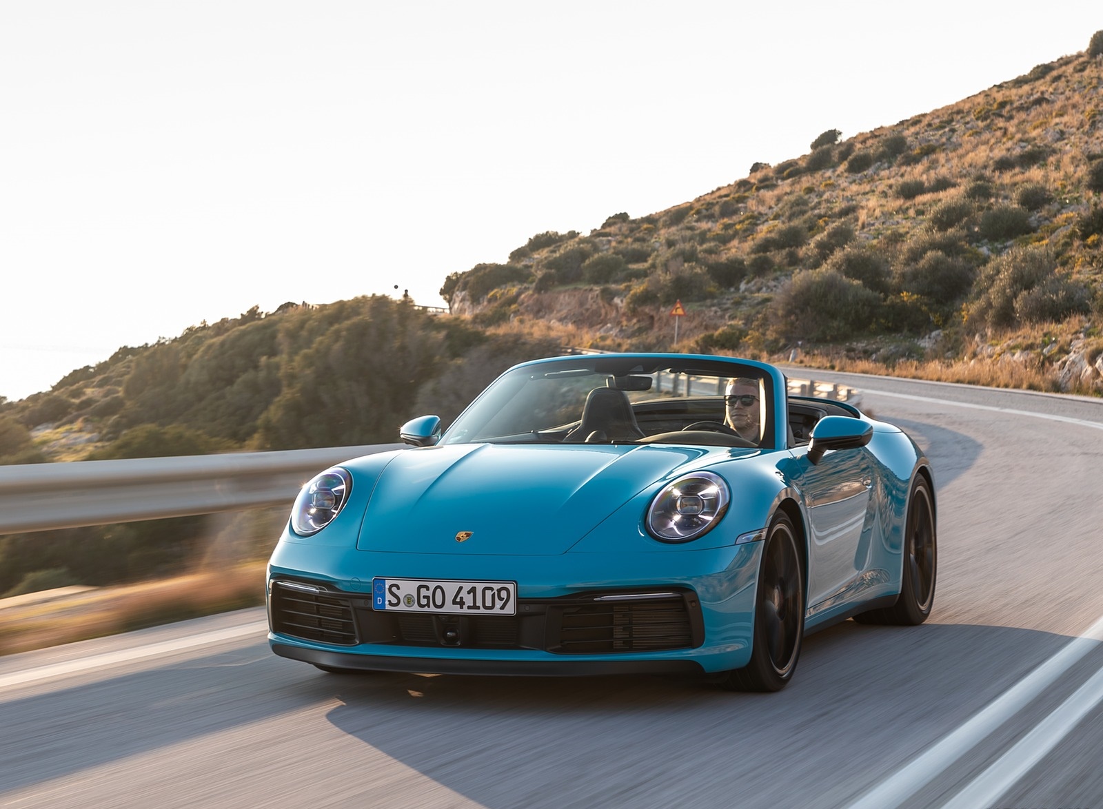 2020 Porsche 911 Carrera S Cabriolet (Color: Miami Blue) Front Wallpapers #84 of 193