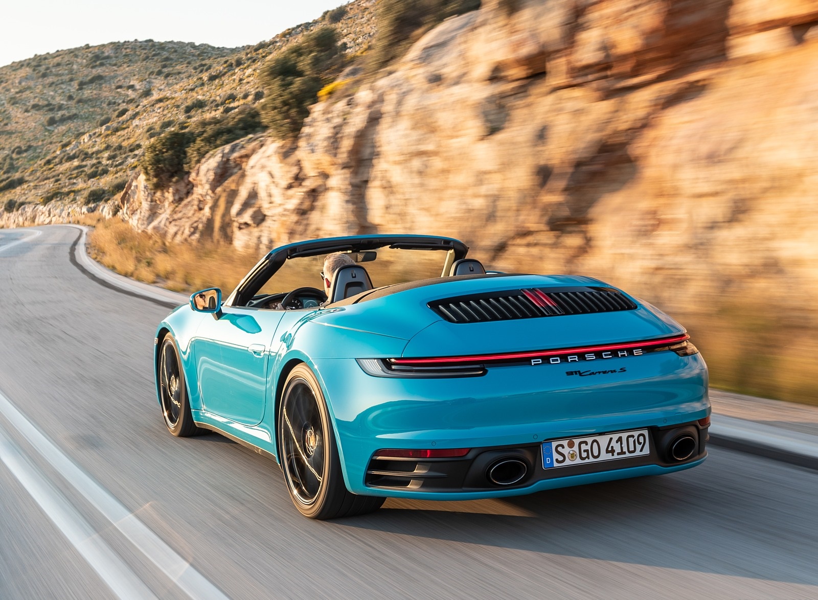 2020 Porsche 911 Carrera S Cabriolet (Color: Miami Blue) Rear Three-Quarter Wallpapers #87 of 193