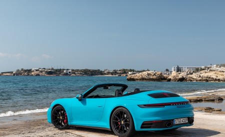 2020 Porsche 911 Carrera S Cabriolet (Color: Miami Blue) Rear Three-Quarter Wallpapers 450x275 (96)