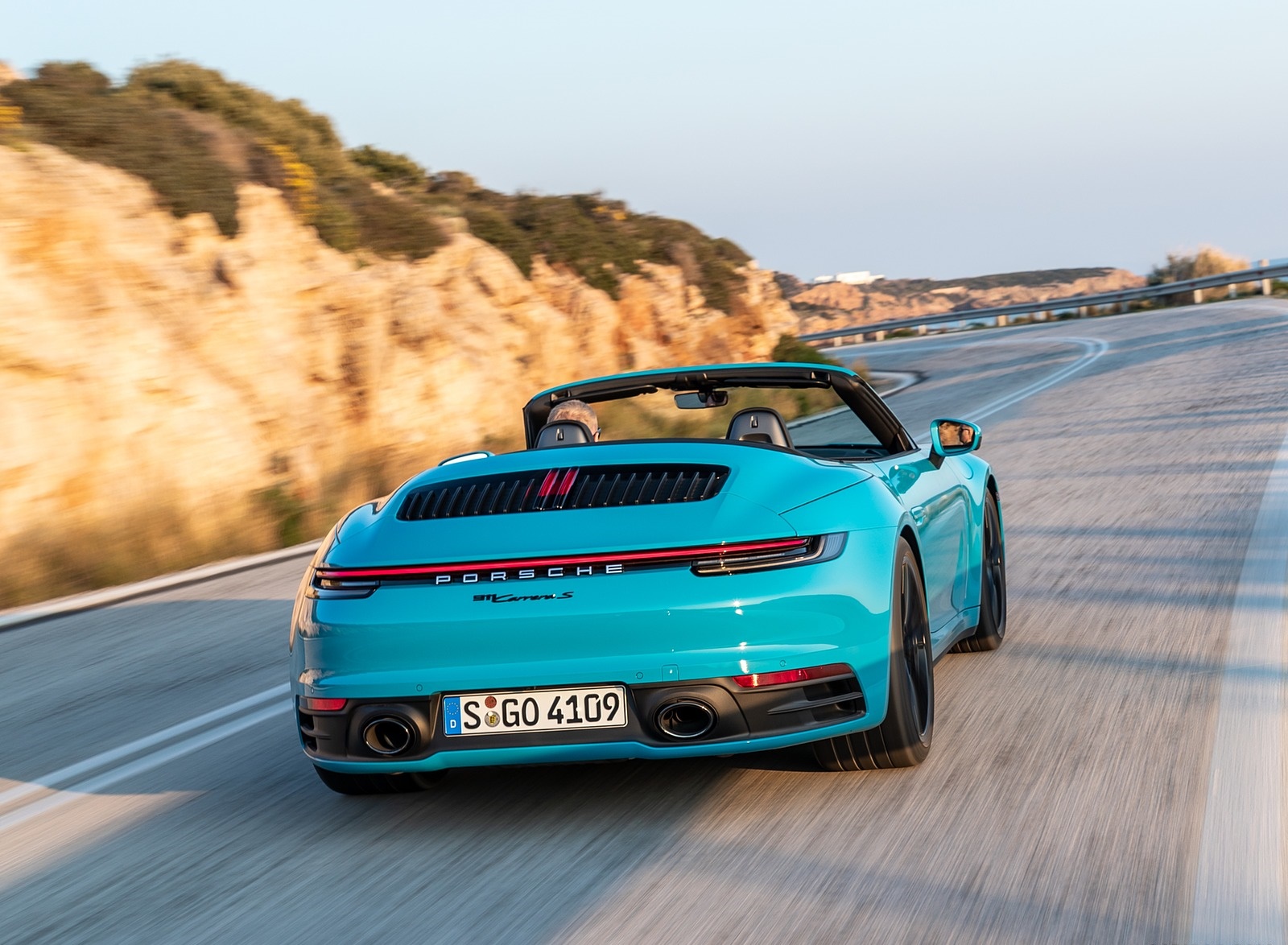 2020 Porsche 911 Carrera S Cabriolet (Color: Miami Blue) Rear Wallpapers #90 of 193