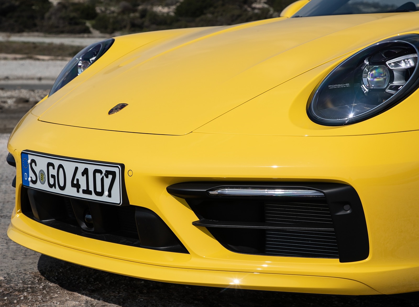 Porsche 911 Carrera 4s Cabriolet Yellow