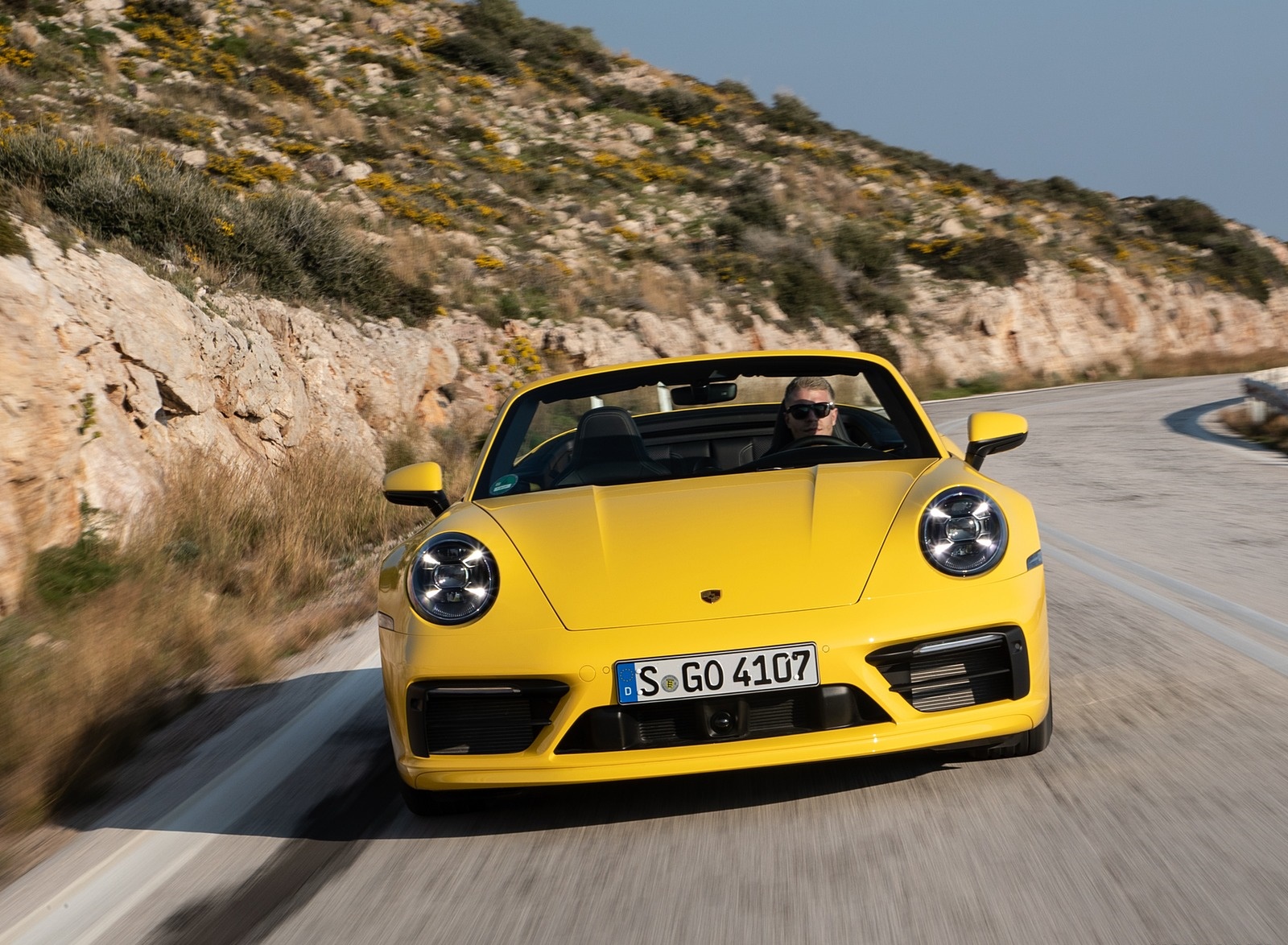 2020 Porsche 911 Carrera S Cabriolet (Color: Racing Yellow) Front Wallpapers #141 of 193