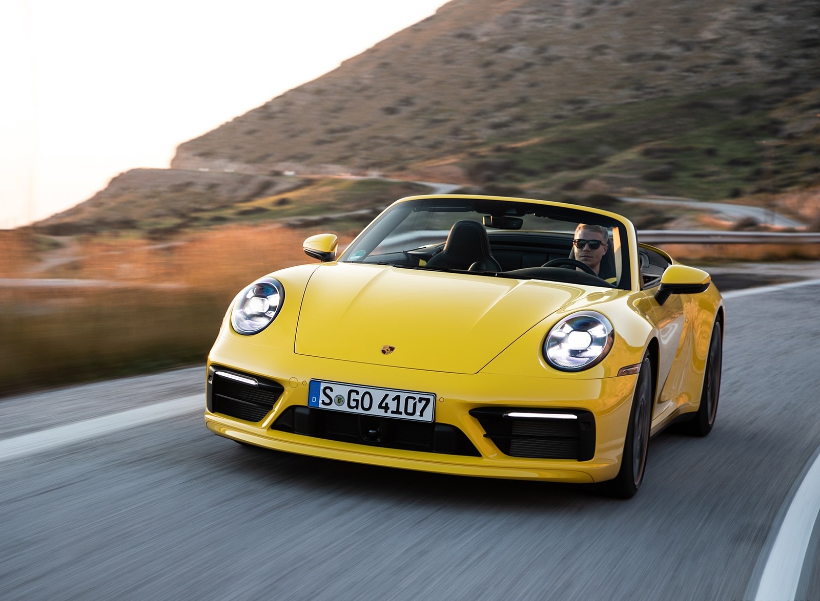 2020 Porsche 911 Carrera S Cabriolet (Color: Racing Yellow) Front Wallpapers #125 of 193