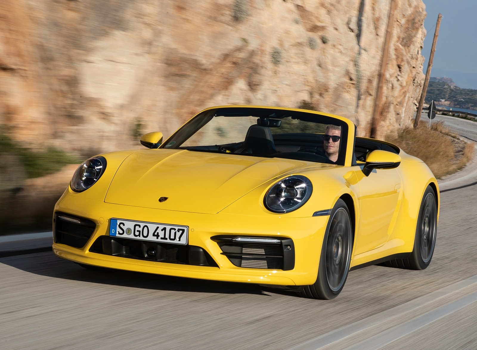 2020 Porsche 911 Carrera S Cabriolet (Color: Racing Yellow) Front Wallpapers #143 of 193