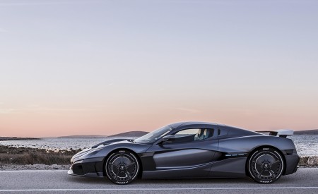2020 Rimac C_Two Side Wallpapers 450x275 (17)