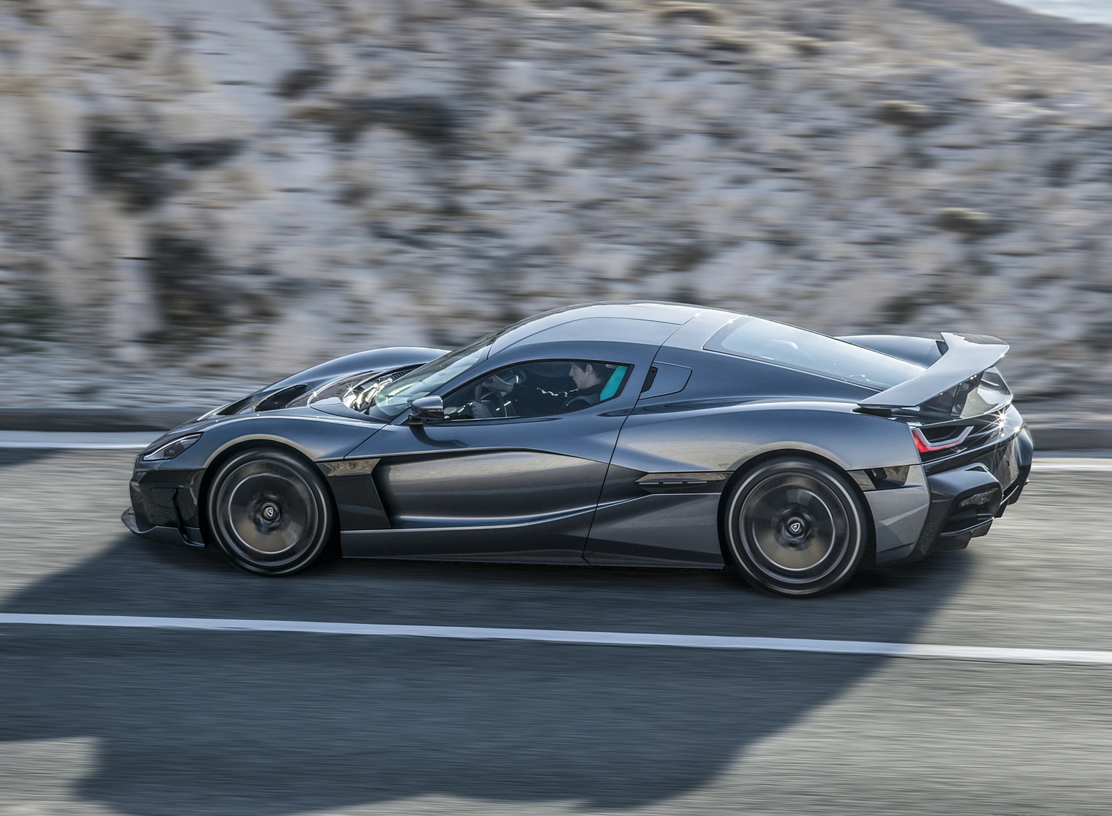 2020 Rimac C_Two Side Wallpapers  #3 of 89