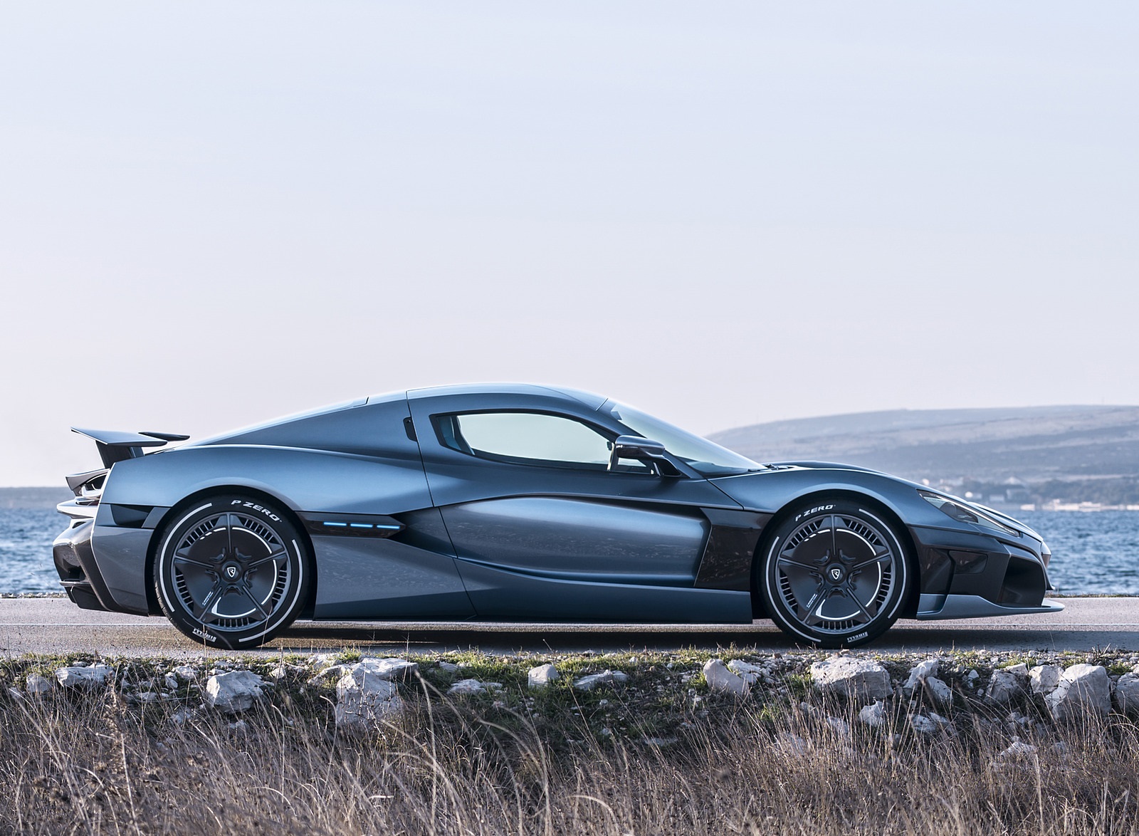 2020 Rimac C_Two Side Wallpapers #24 of 89