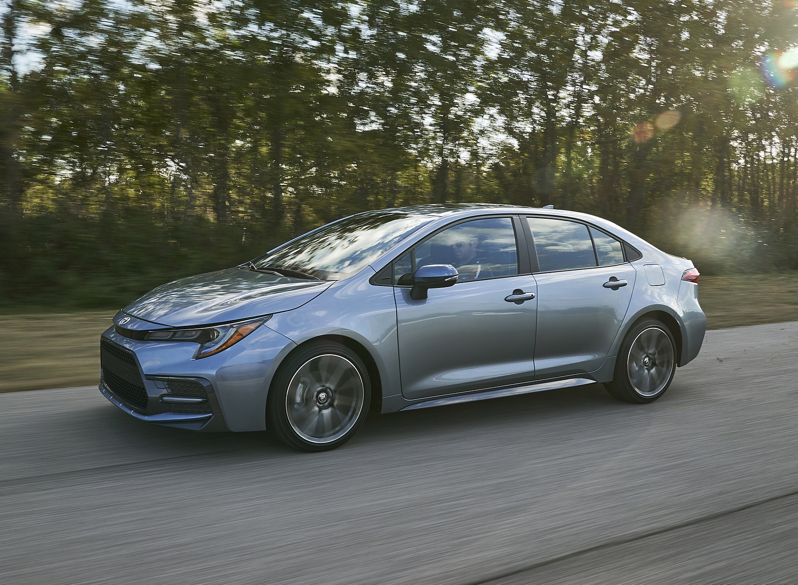 2020 Toyota Corolla XSE Front Three-Quarter Wallpapers (2)