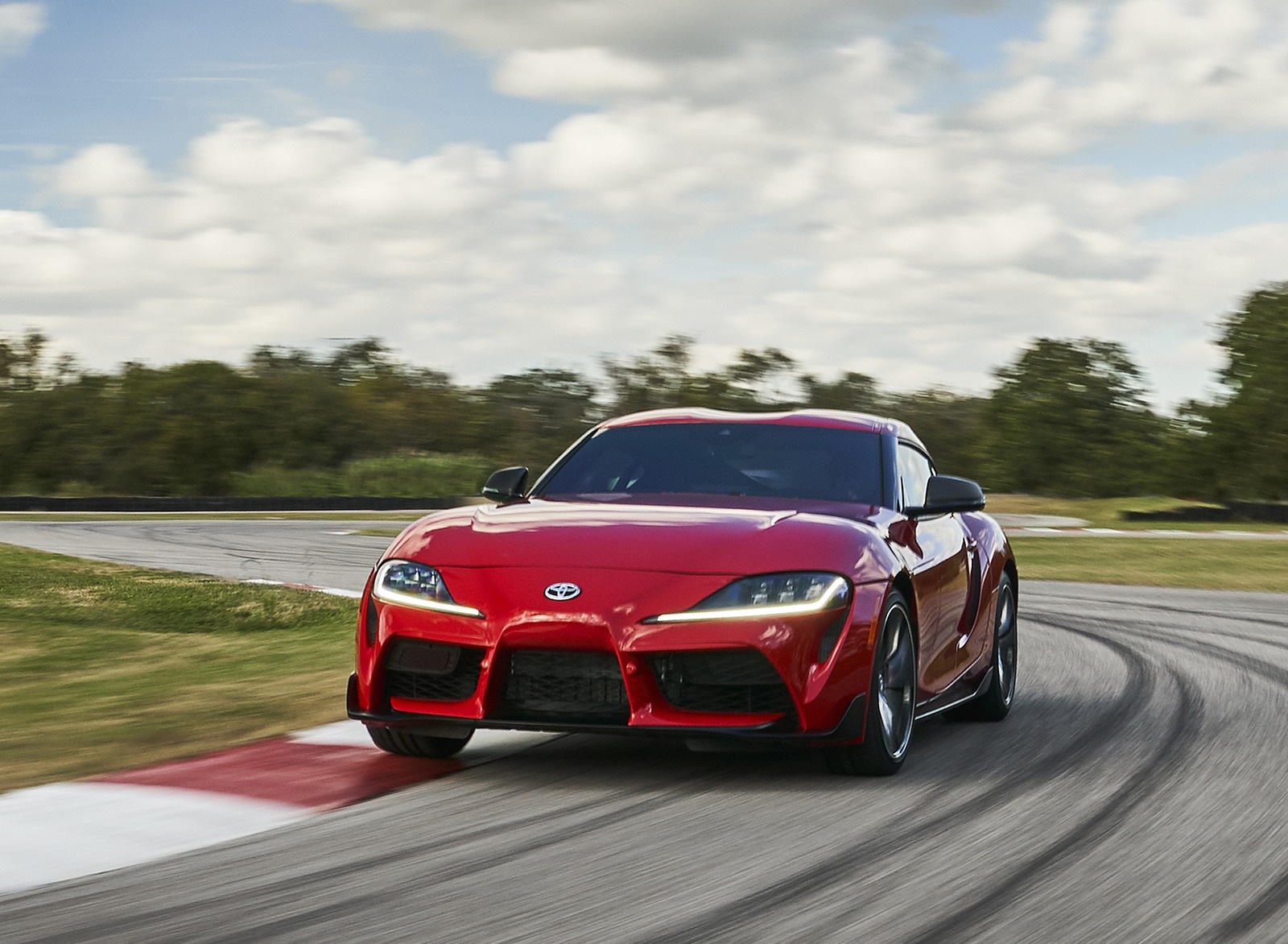 2020 Toyota Supra (Color: Renaissance Red) Front Three-Quarter Wallpapers (1)