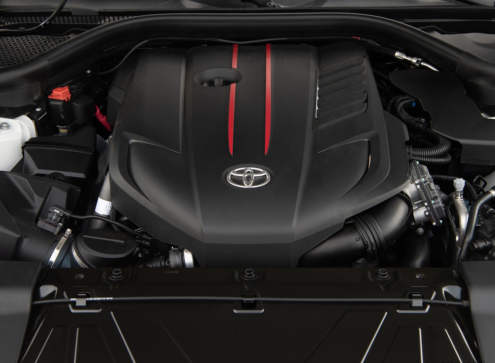2020 Toyota Supra Launch Edition (Color: Absolute Zero) Engine Wallpapers #42 of 157