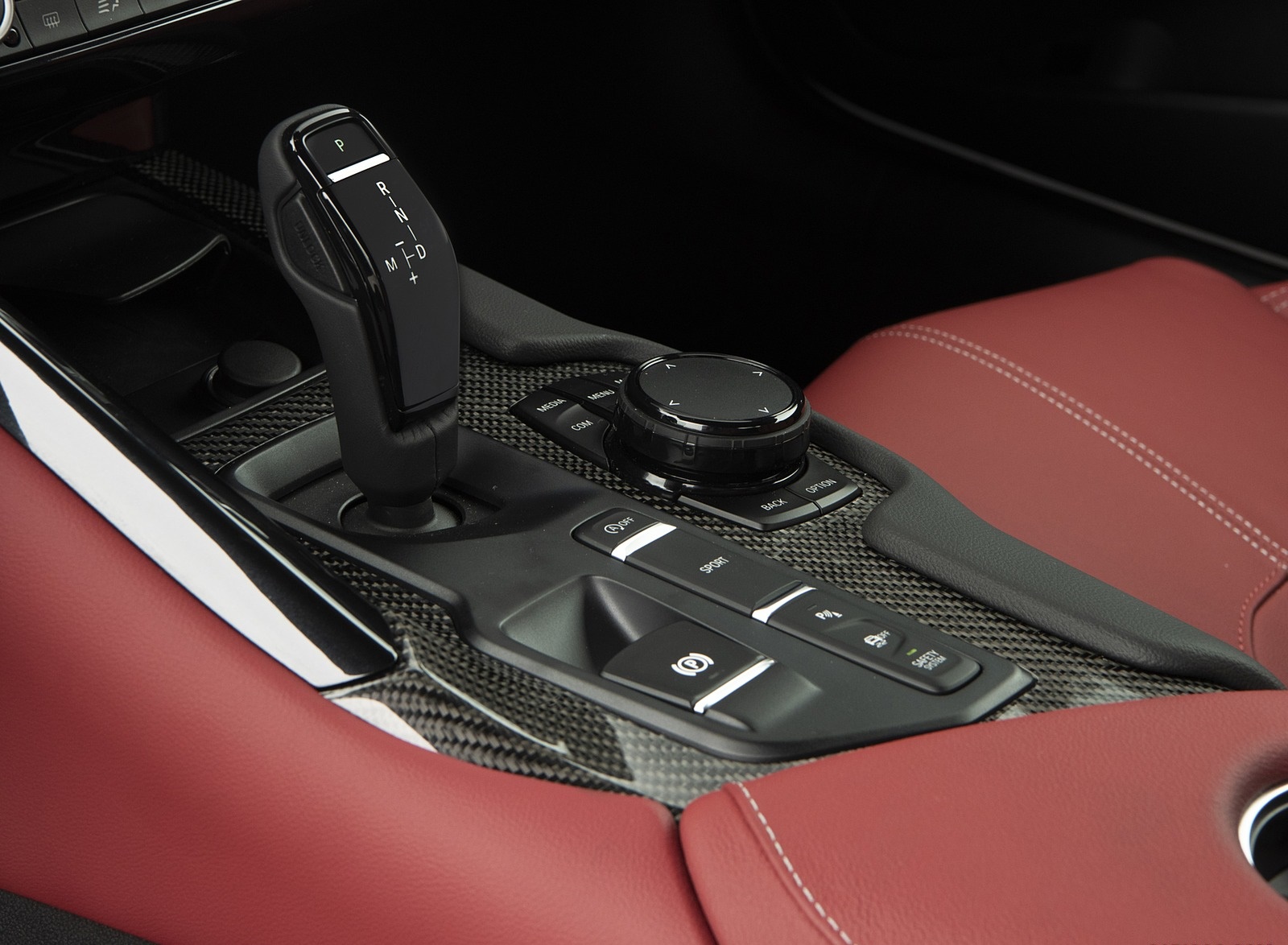 2020 Toyota Supra Launch Edition (Color: Nocturnal) Interior Detail Wallpapers #64 of 157